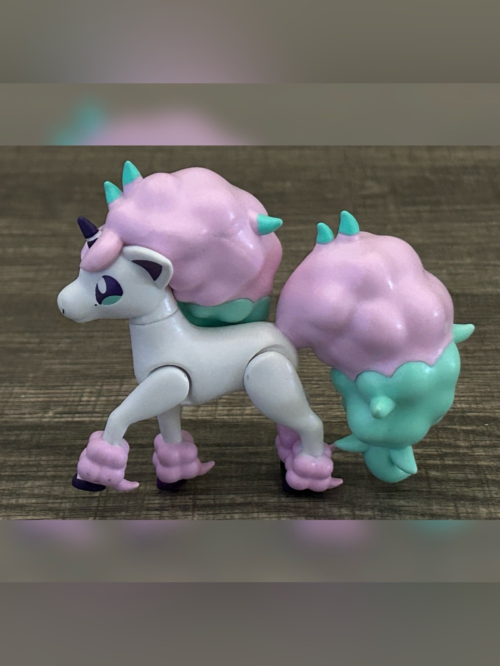 Pokemon Galaria Ponyta Small Figure Toy